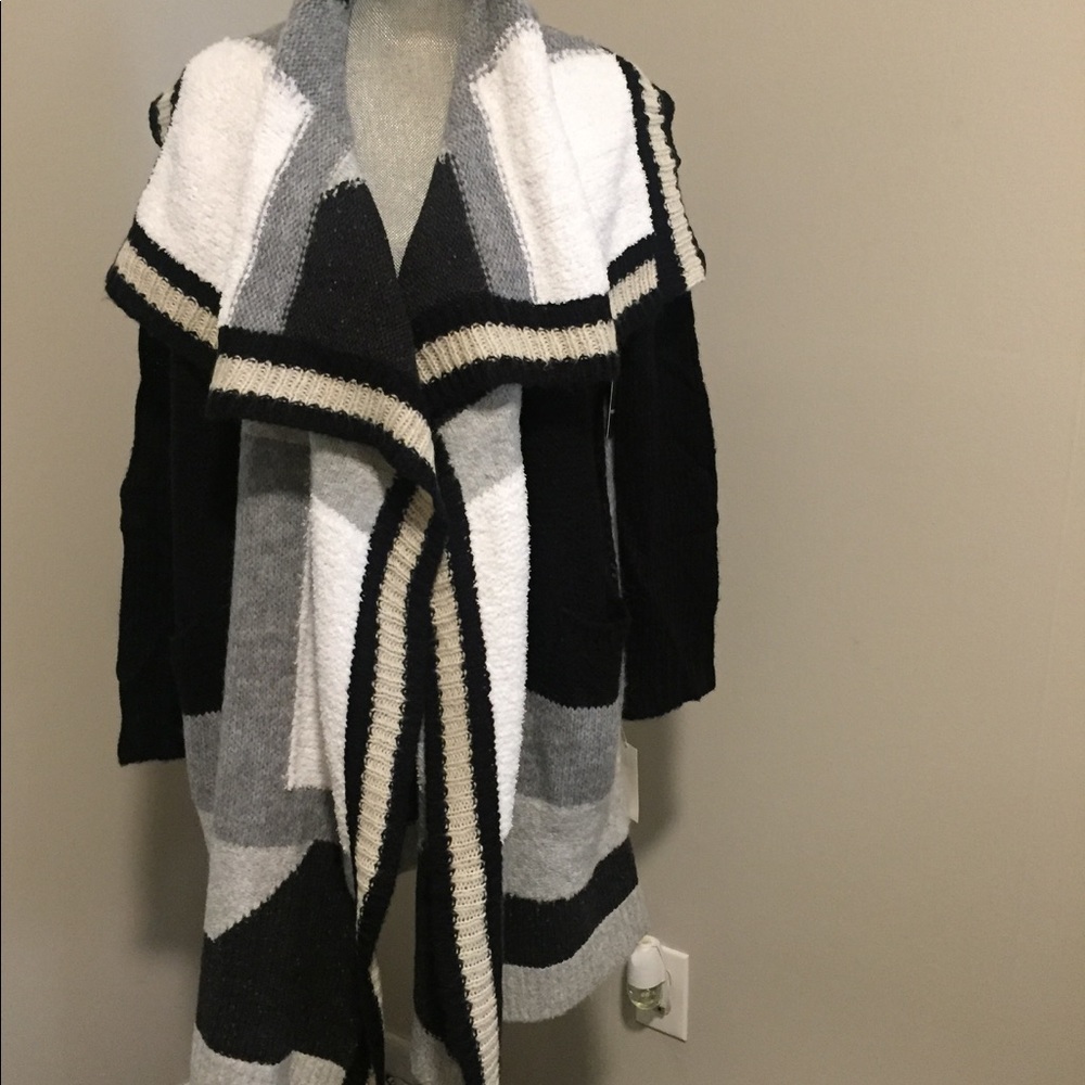 Trove Sweater